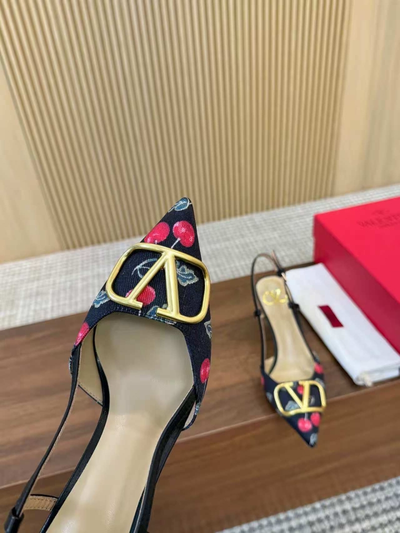 Va1e*ntin0 heeled shoes